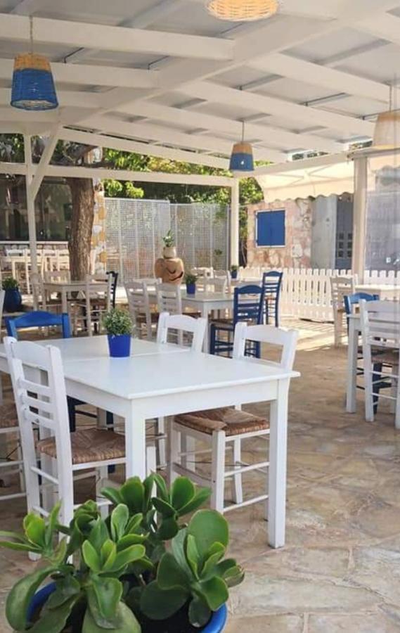 הוילה Agii Dimitrios ke Panteleimon Eratous Seaside House מראה חיצוני תמונה