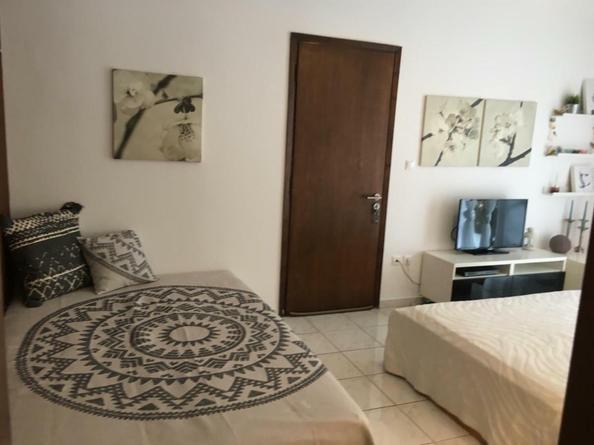 הוילה Agii Dimitrios ke Panteleimon Eratous Seaside House מראה חיצוני תמונה
